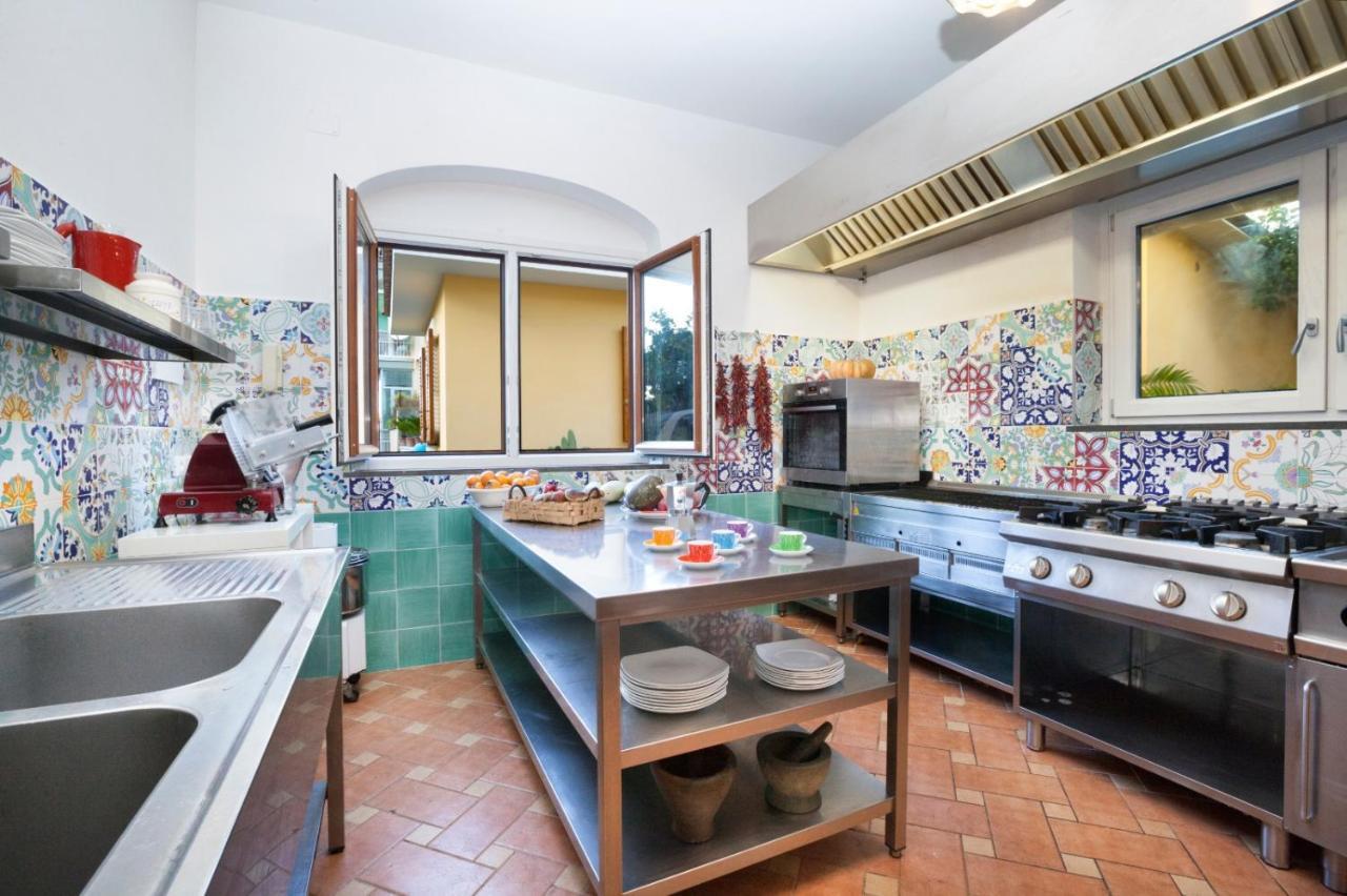 Casa Sorrento, Immerso Nel Verde A Pochi Passi Dal Centro ภายนอก รูปภาพ