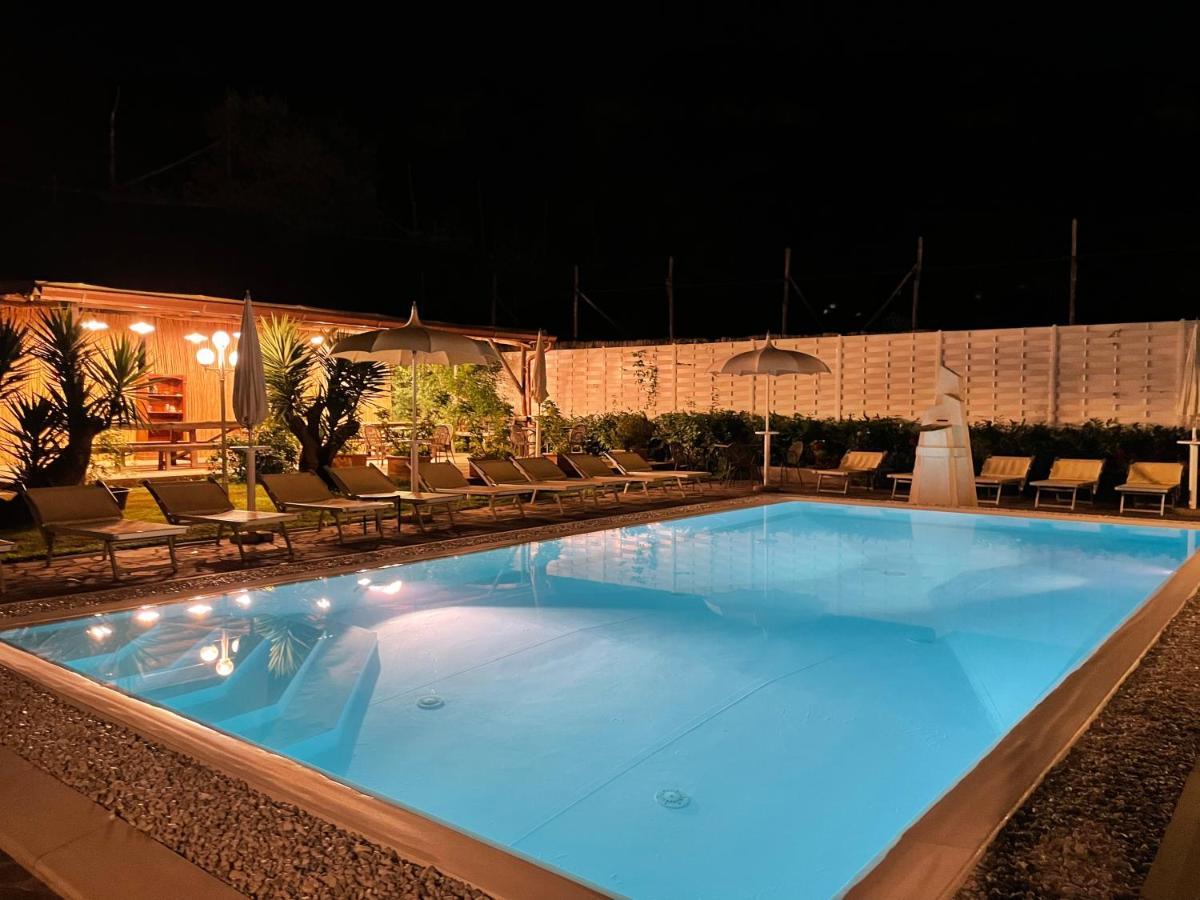 Casa Sorrento, Immerso Nel Verde A Pochi Passi Dal Centro ภายนอก รูปภาพ